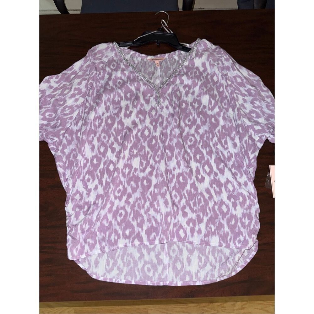 NWT Juicy Couture Lilac and White Leopard Print Blouse Size Medium